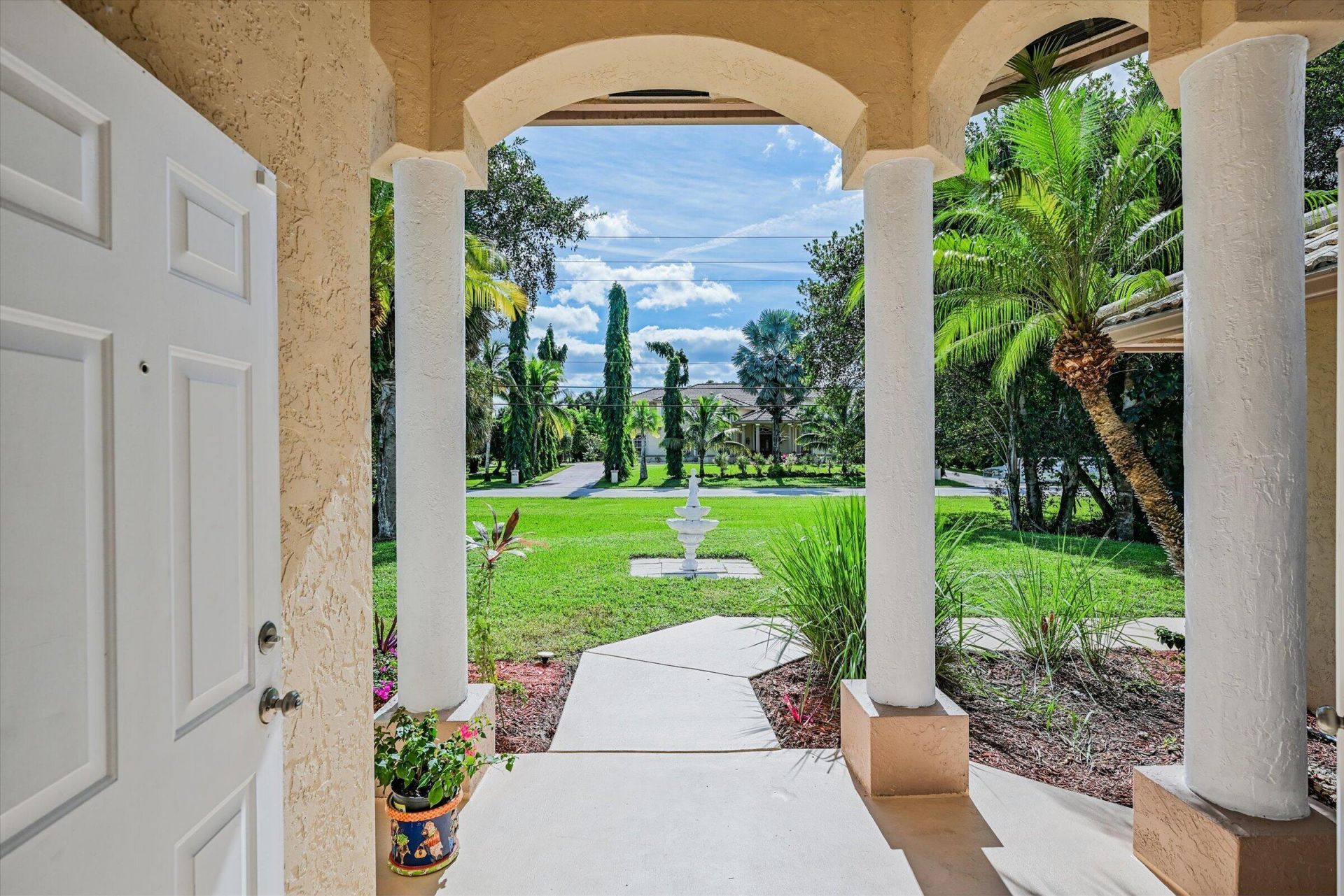 8671 155th Place N, Palm Beach Gardens, FL 33418 Photo
