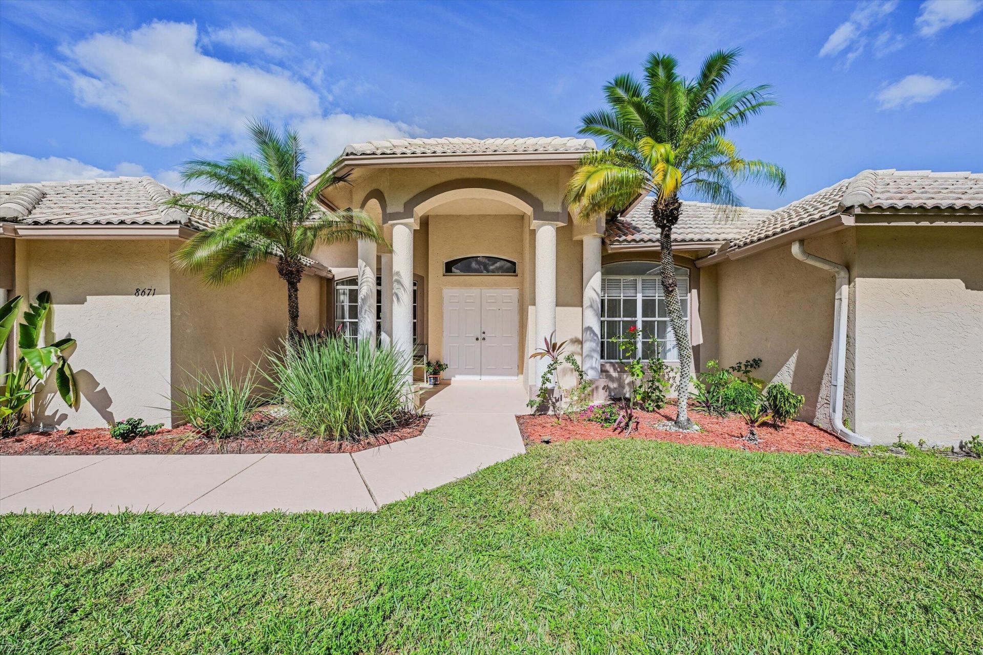 8671 155th Place N, Palm Beach Gardens, FL 33418 Photo