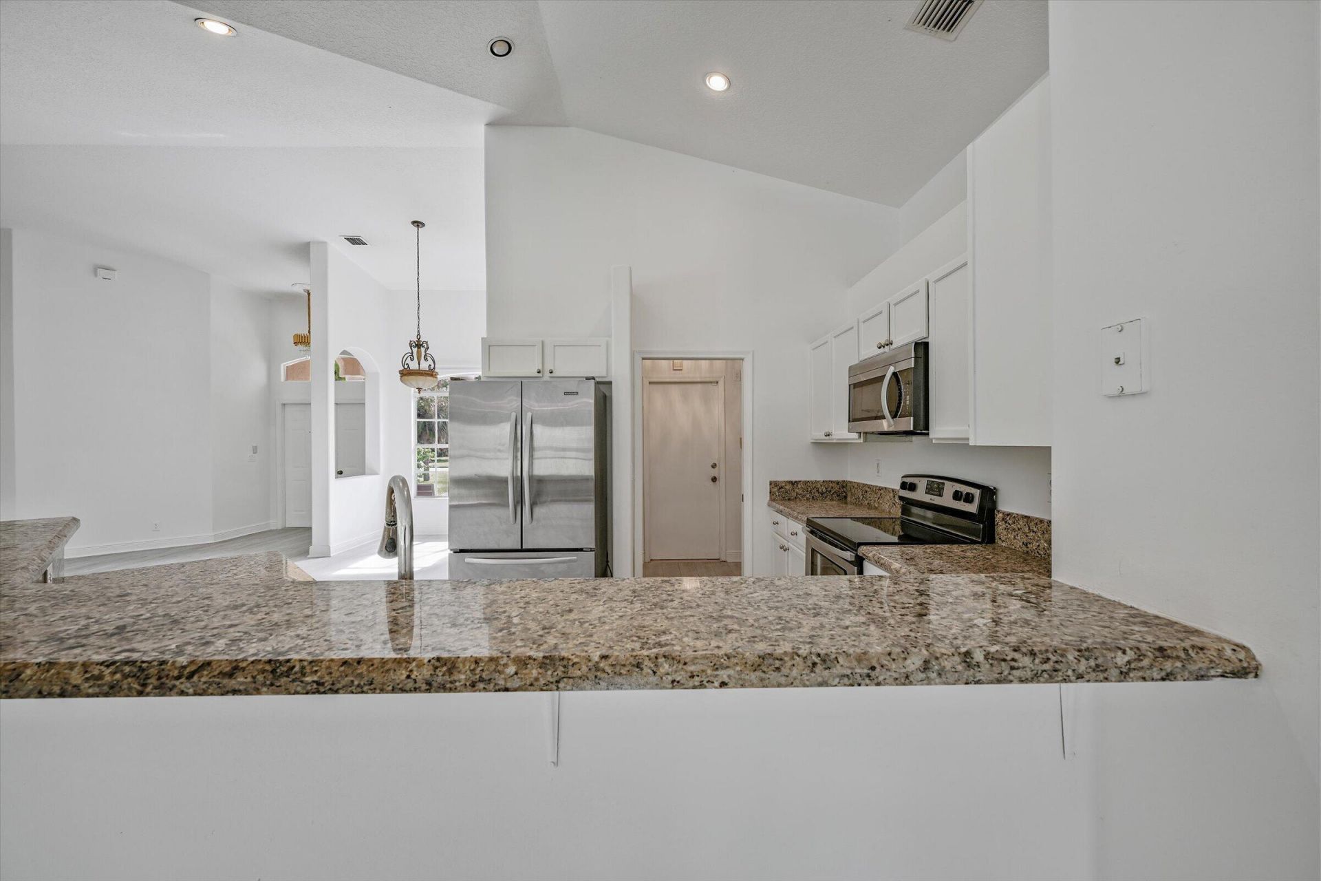 8671 155th Place N, Palm Beach Gardens, FL 33418 Photo