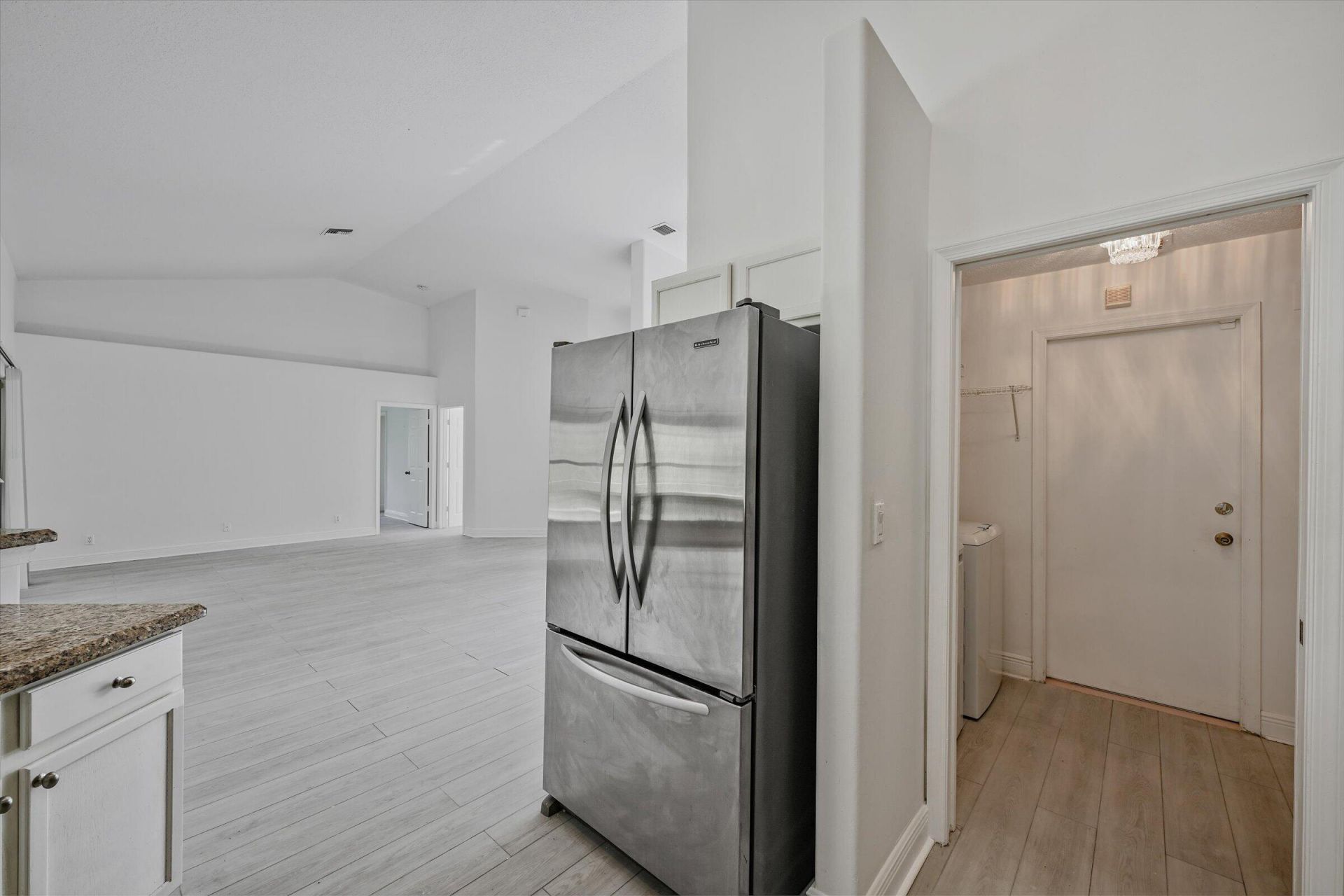 8671 155th Place N, Palm Beach Gardens, FL 33418 Photo