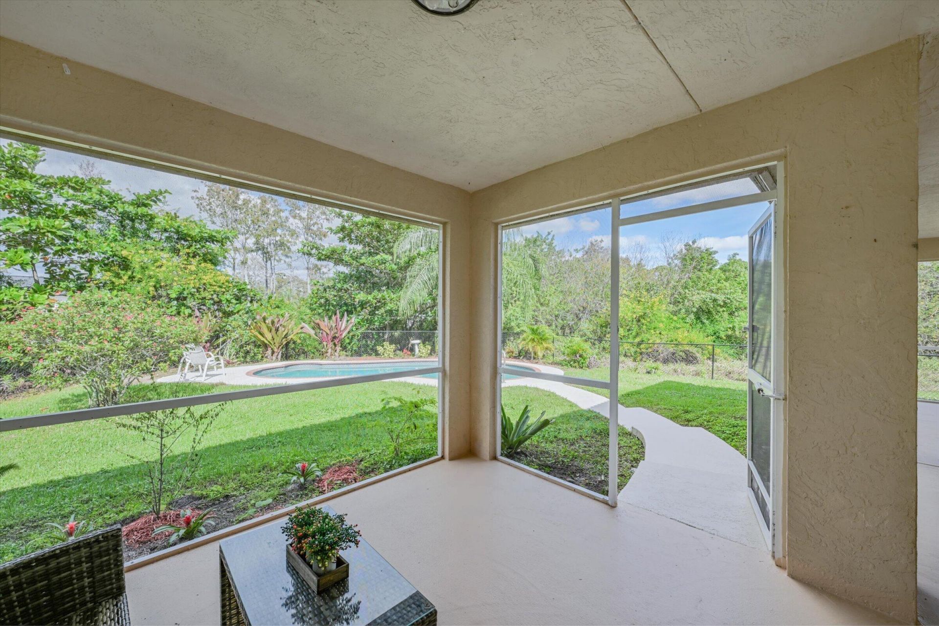 8671 155th Place N, Palm Beach Gardens, FL 33418 Photo