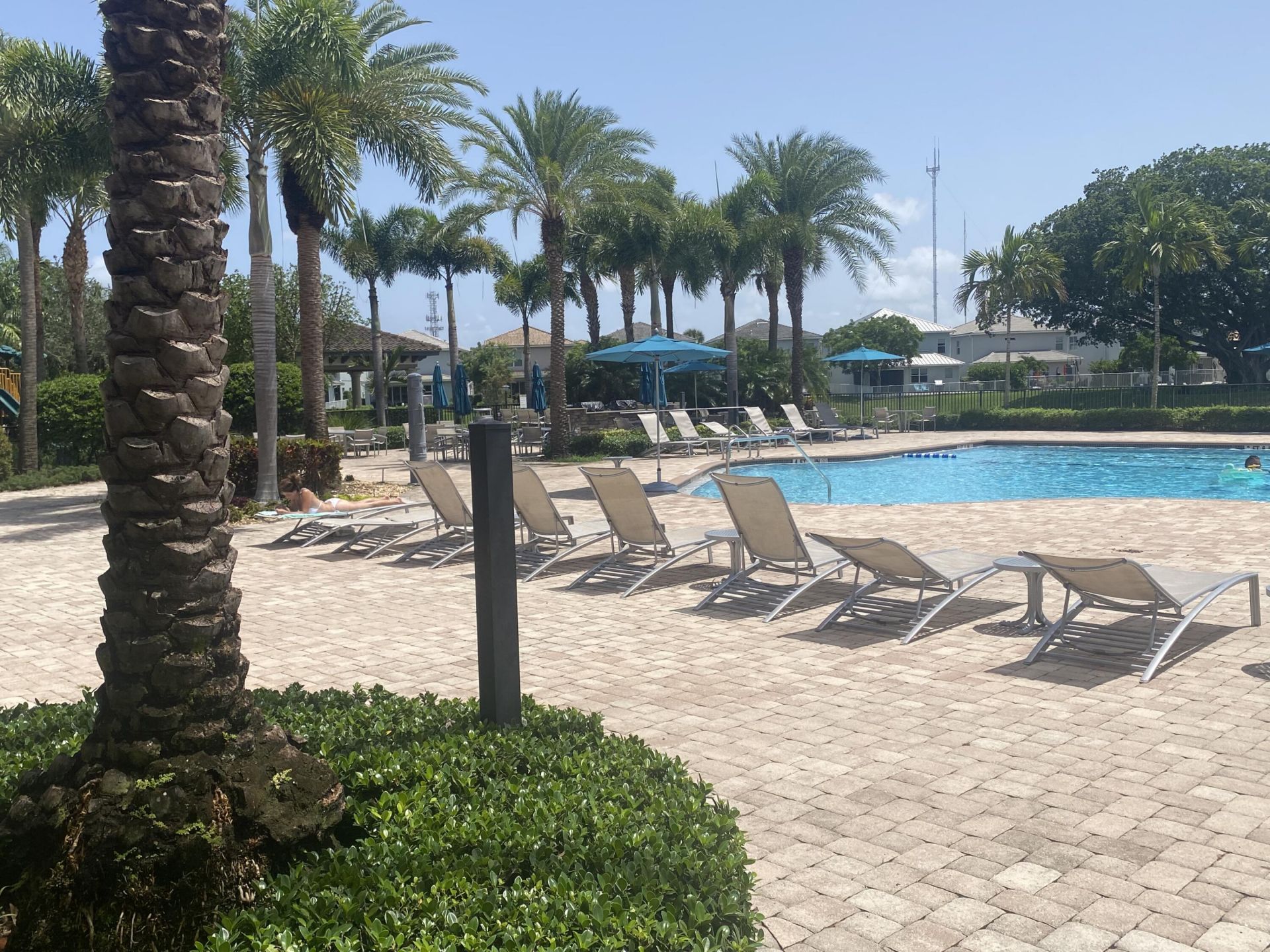 3964 Poinciana Lane, Hollywood, FL 33021 Photo