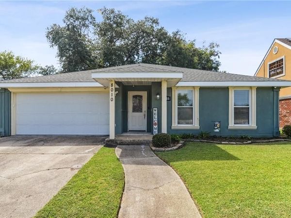 8010 SANDPIPER Drive, New Orleans, LA 70128