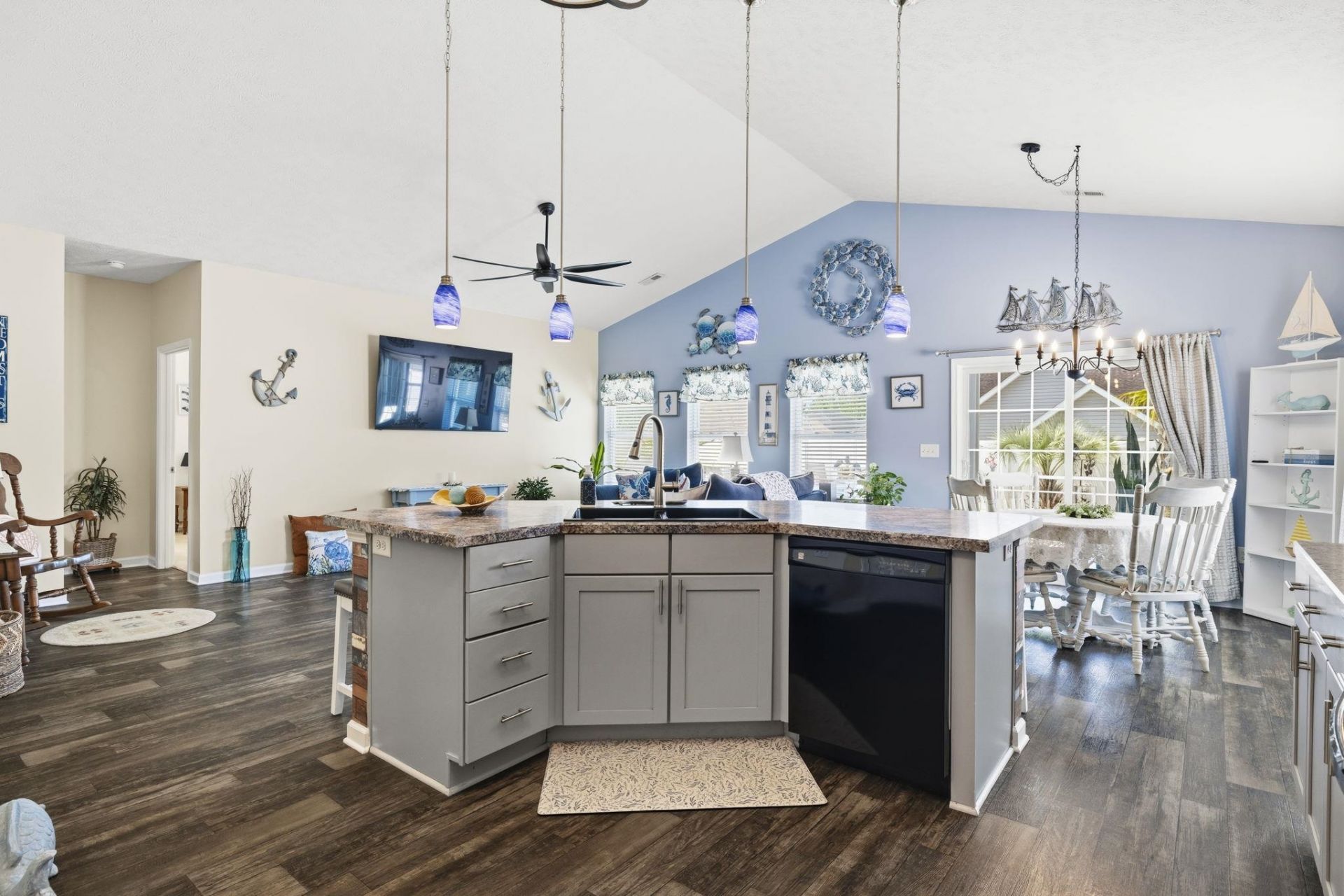 913 Bell Meade Dr. Photo 13
