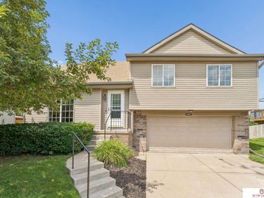 2914 N 155th Avenue, Omaha, NE 68116
