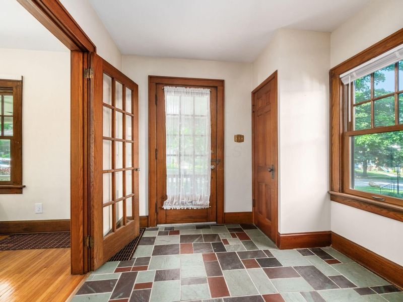 68 Glencoe Road, Columbus, OH 43214 Photo 5