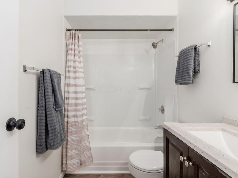 2466 Natchez Drive , Unit D, Columbus, OH 43209 Photo 16