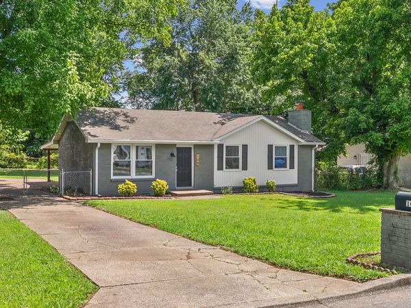 108 Story Book Dr, Clarksville, TN 37042
