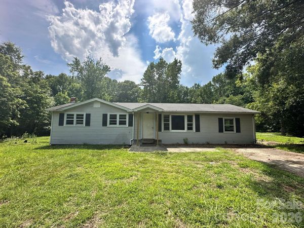308 Maple Grove Church Road , Matthews, NC 28104