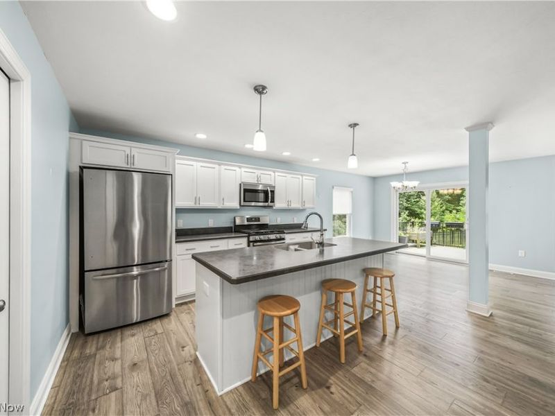 10921 Fox Den Circle, Garrettsville, OH 44231 Photo 6