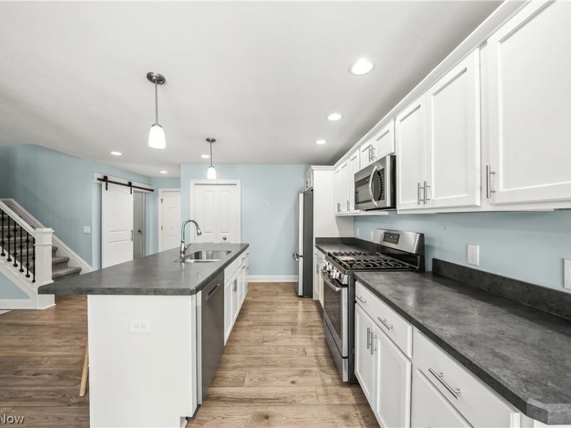 10921 Fox Den Circle, Garrettsville, OH 44231 Photo 8