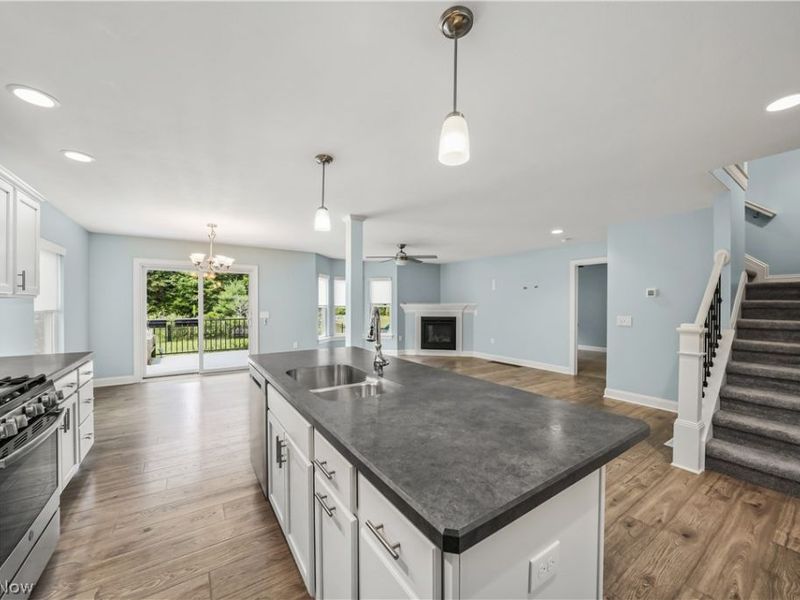 10921 Fox Den Circle, Garrettsville, OH 44231 Photo 9