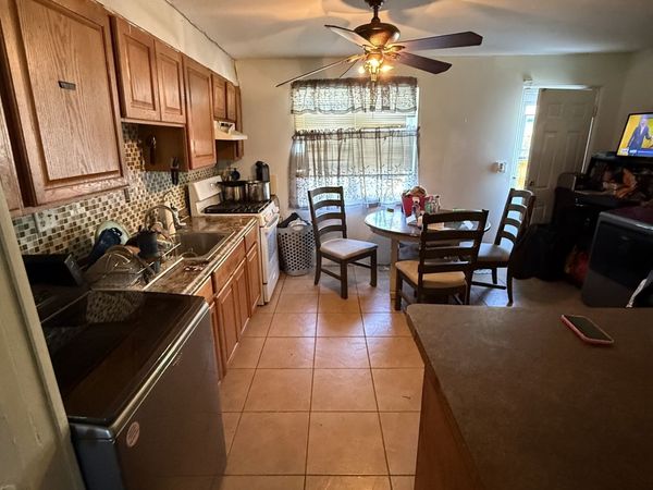 197 Court D, Unit Building 3, Bridgeport, CT 06610