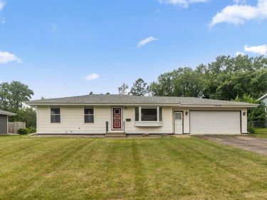 8508 Rich Avenue S, Bloomington, MN 55437