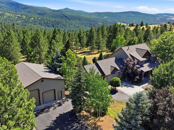 23422 Broken Lance Ln, Liberty Lake, WA 99019