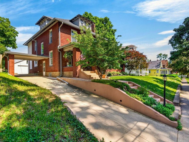 45 N Trine Street, Canal Winchester, OH 43110 Photo 2
