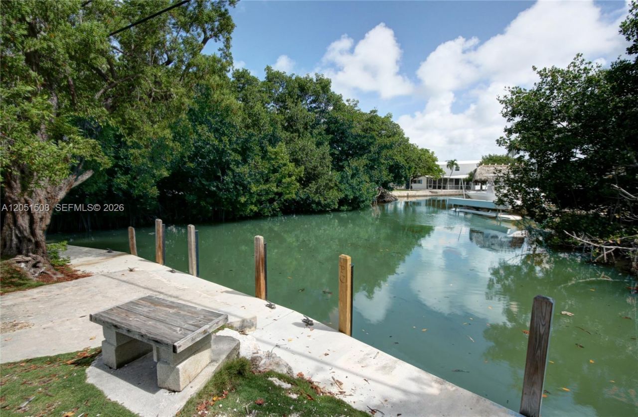 32 Pirates Dr , Key Largo, FL 33037 Photo