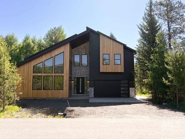 13120 Crane Shore Dr, Donnelly, ID 83615