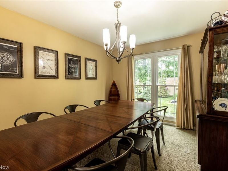 18717 Walnut Drive, Strongsville, OH 44149 Photo 10