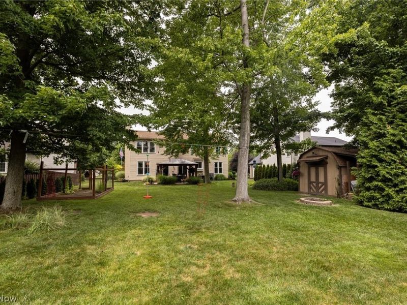 18717 Walnut Drive, Strongsville, OH 44149 Photo 32