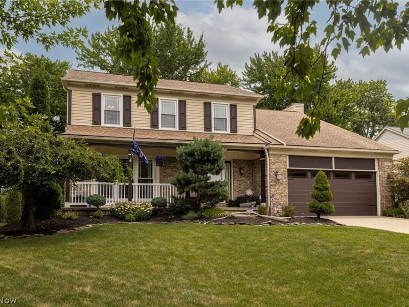18717 Walnut Drive, Strongsville, OH 44149 Photo 8