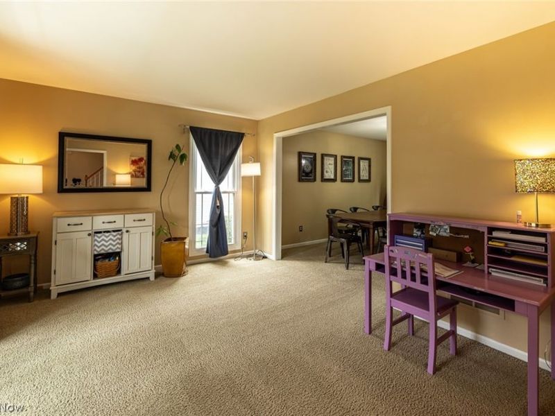 18717 Walnut Drive, Strongsville, OH 44149 Photo 9