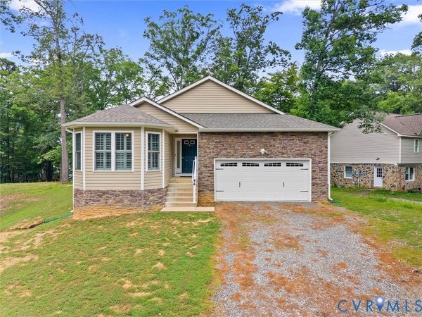 44 Lake Caroline Drive , Ruther Glen, VA 22546