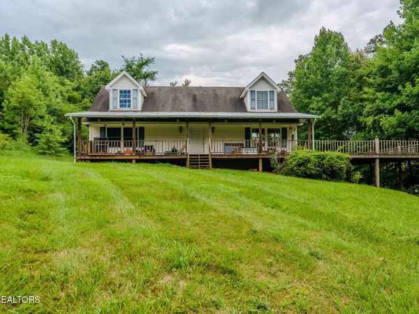 1985 Poplar Springs Rd, Greeneville, TN 37743