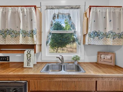 2341 Persimmon Ln, Newcastle, CA 95658 Photo