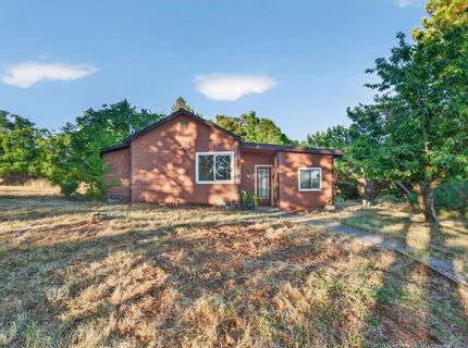 2341 Persimmon Ln, Newcastle, CA 95658 Photo