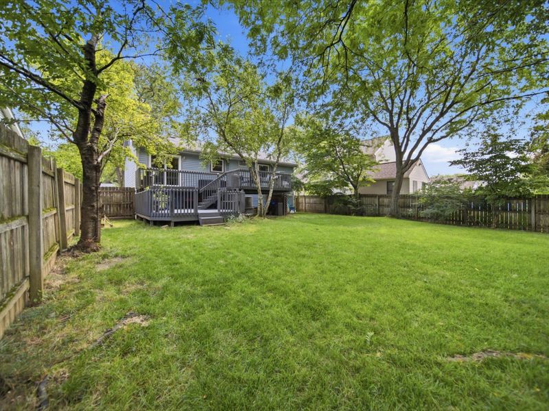 7893 Leaview Drive , Columbus, OH 43235 Photo 21