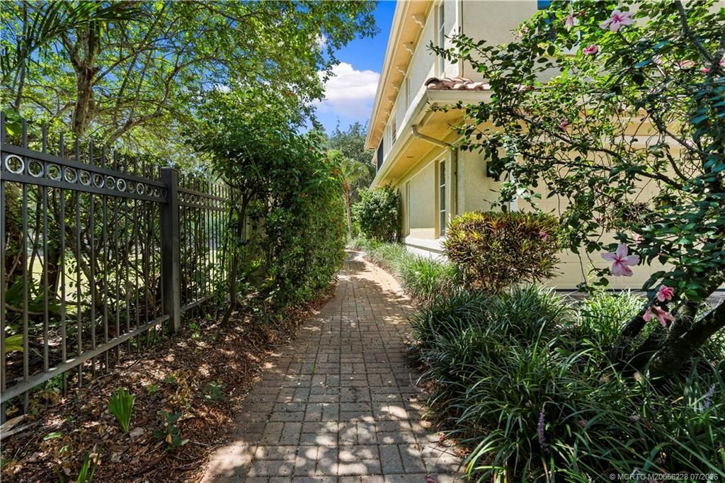 986 SE Willoughby Trace , Unit 1-4, Stuart, FL 34997 Photo