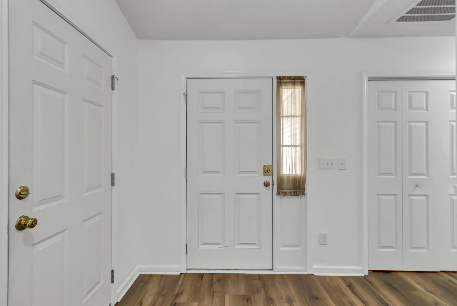 295 Dunning Road Photo 3