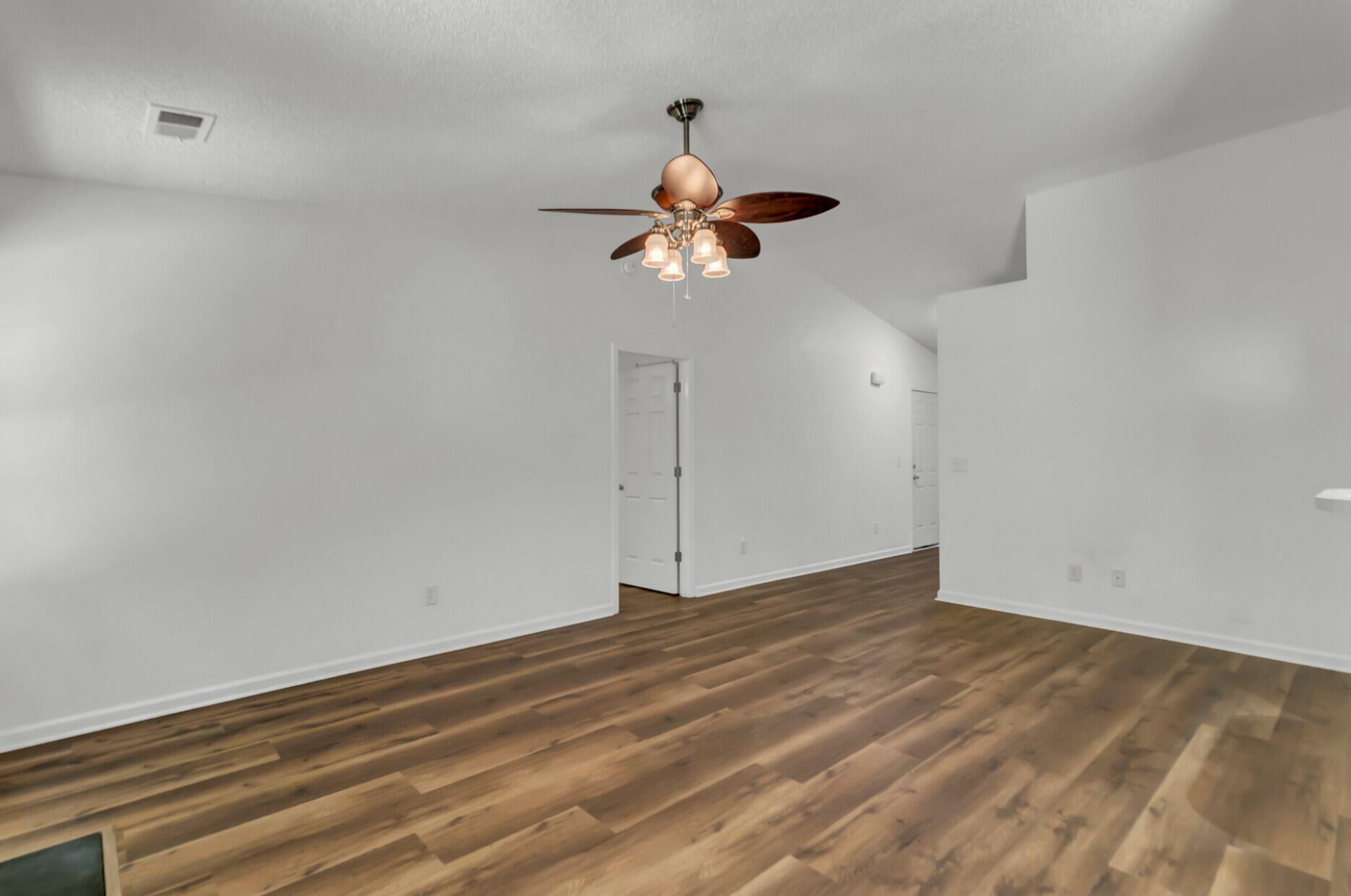 295 Dunning Road Photo 5