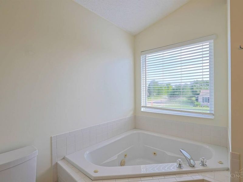 3789 Treadway Trail, Fairfield Twp, OH 45011 Photo 27