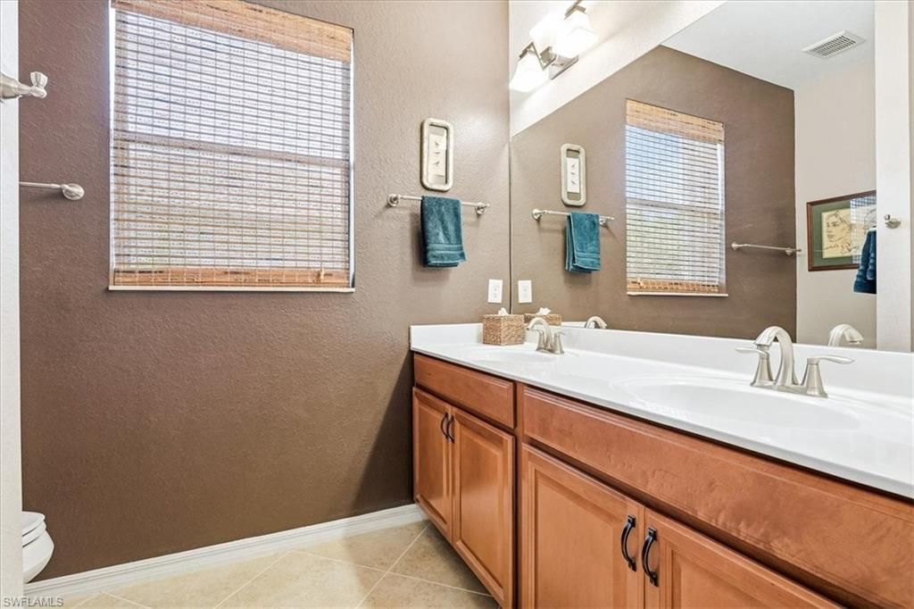 20503 Black Tree Ln , Estero, FL 33928 Photo