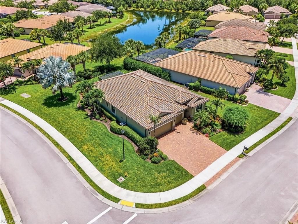 20503 Black Tree Ln , Estero, FL 33928 Photo