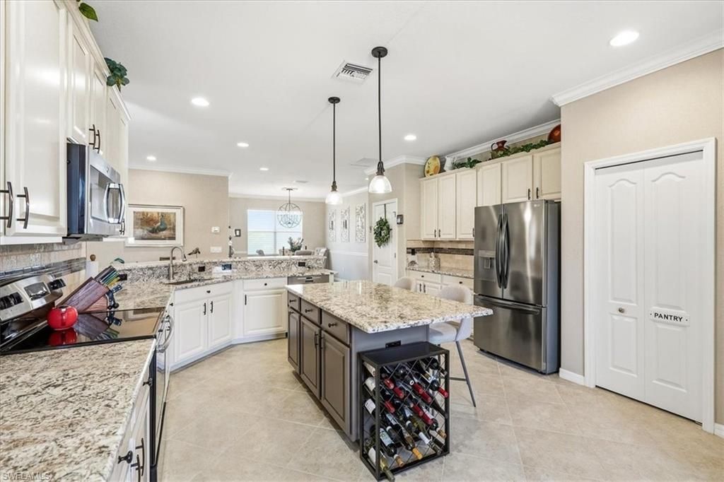 20503 Black Tree Ln , Estero, FL 33928 Photo