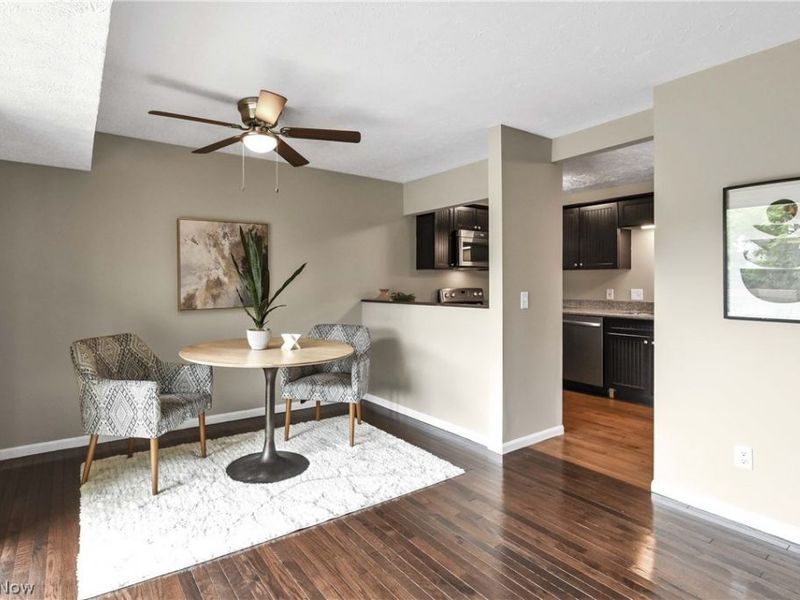 1420 Cedarwood Drive, Unit H, Westlake, OH 44145 Photo 10