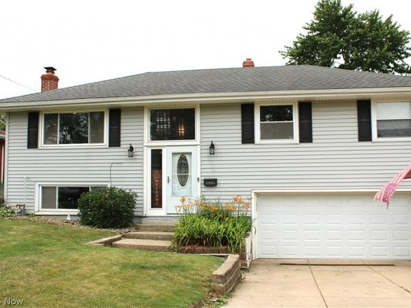 13605 Crestway Drive , Brook Park, OH 44142