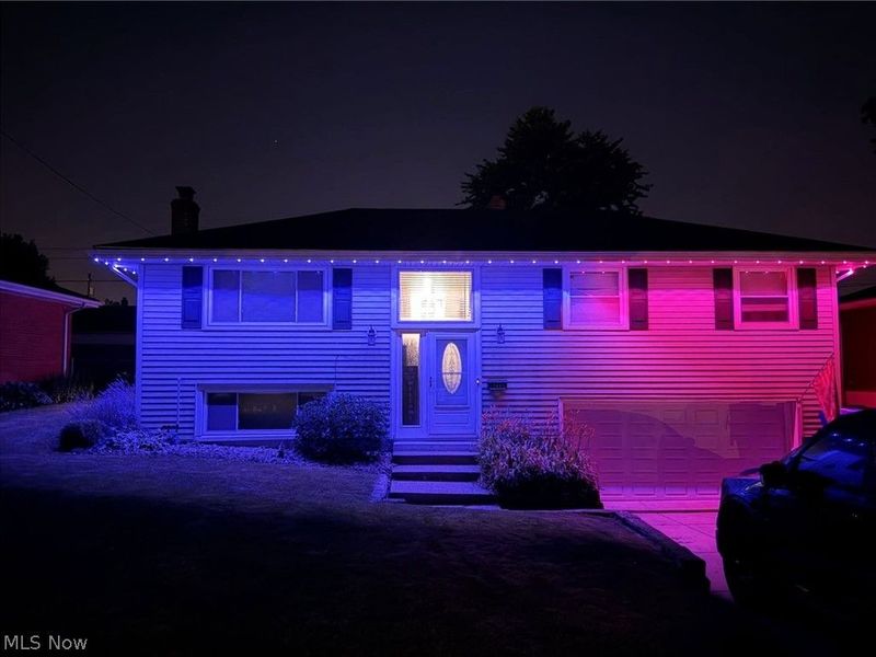 13605 Crestway Drive, Brook Park, OH 44142 Photo 2