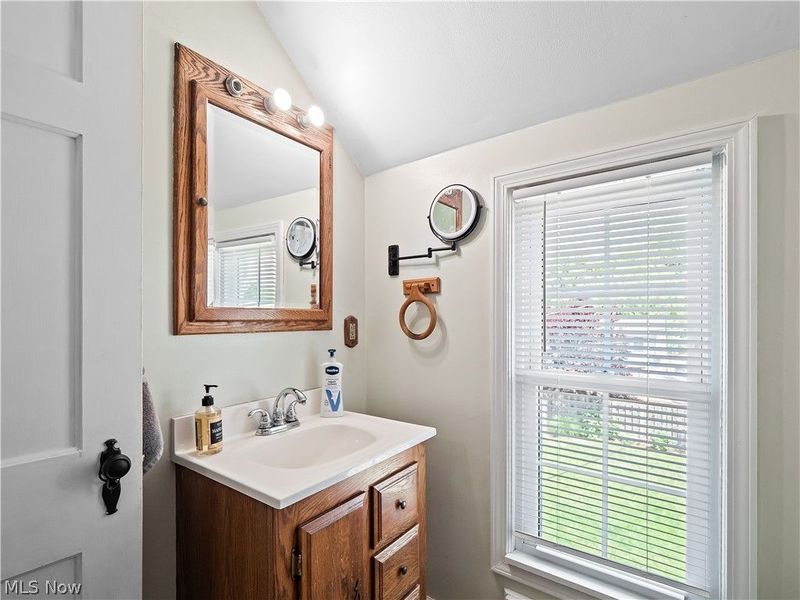 4179 W 62nd Street, Cleveland, OH 44144 Photo 22