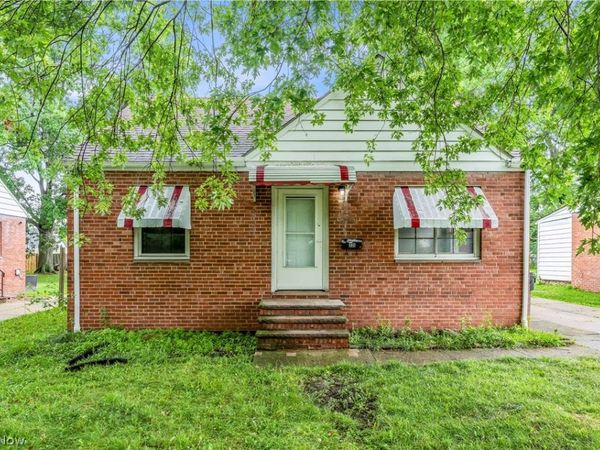735 E 256th Street , Euclid, OH 44132