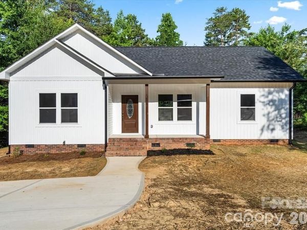 5328 Oaktree Drive, Gastonia, NC 28052