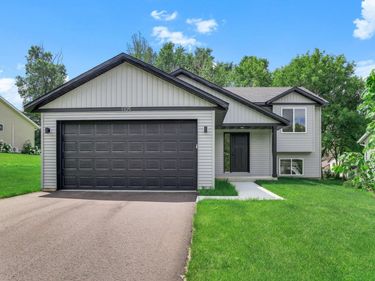 1105 2nd Street SE, Faribault, MN 55021