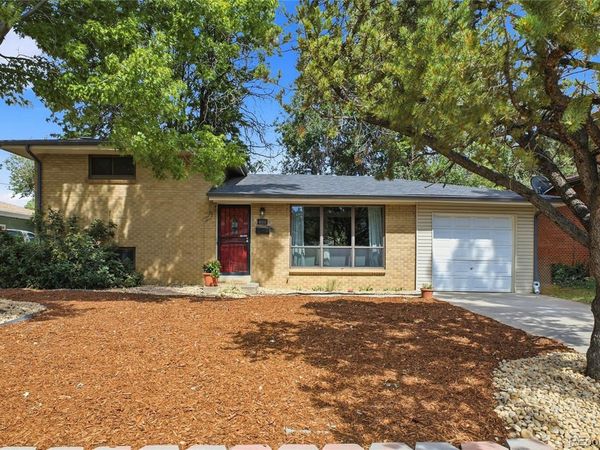4660 Estes Street , Wheat Ridge, CO 80033