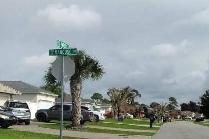 1241 SW Mancuso Avenue , Other Florida, FL 34953 Photo
