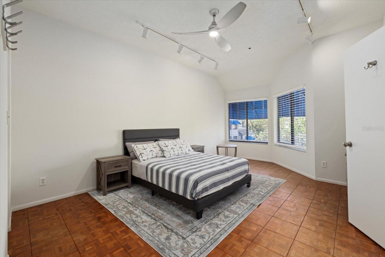 1928 Harbourside Drive , Unit 1402, Longboat Key, FL 34228 Photo
