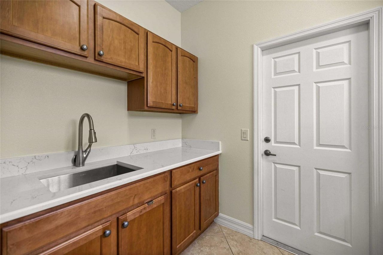 155 W Doerr Path, Hernando, FL 34442 Photo