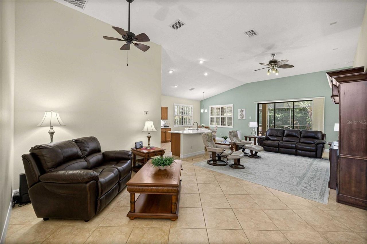 155 W Doerr Path, Hernando, FL 34442 Photo